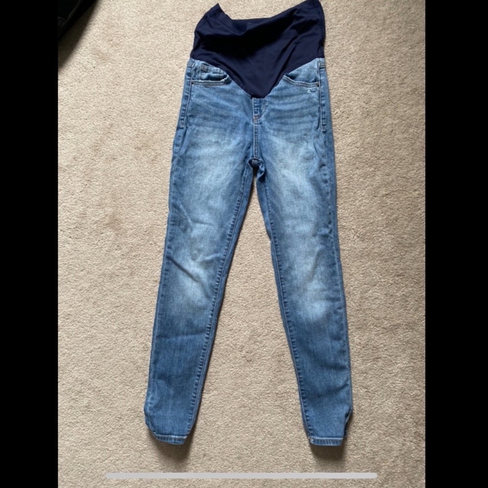 🛑SOLD🛑 Pinkblush Maternity Skinny Jeans Size 27